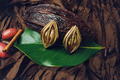 Boucles d'oreilles en or fin cabosse n9 Boucles d'oreilles en or fin cabosse n9