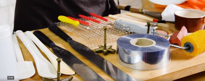 L'équipement du chocolatier et ses ustensiles©ChocoClic.com L'équipement du chocolatier et ses ustensiles©ChocoClic.com