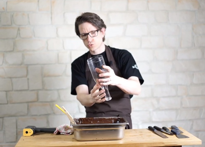 Une bouteille en chocolat sans alcool©ChocoClic.com Une bouteille en chocolat sans alcool©ChocoClic.com