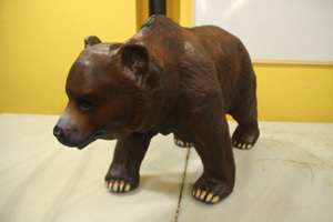 Un ours en chocolat de 32 kilos élaboré par l'école de Pastelería del Gremio de Barcelone