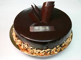 Gâteau avec glaçage au chocolat©