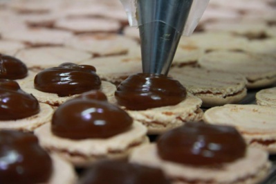 fabrication de Macarons chez Olivier Vidal fabrication de Macarons chez Olivier Vidal