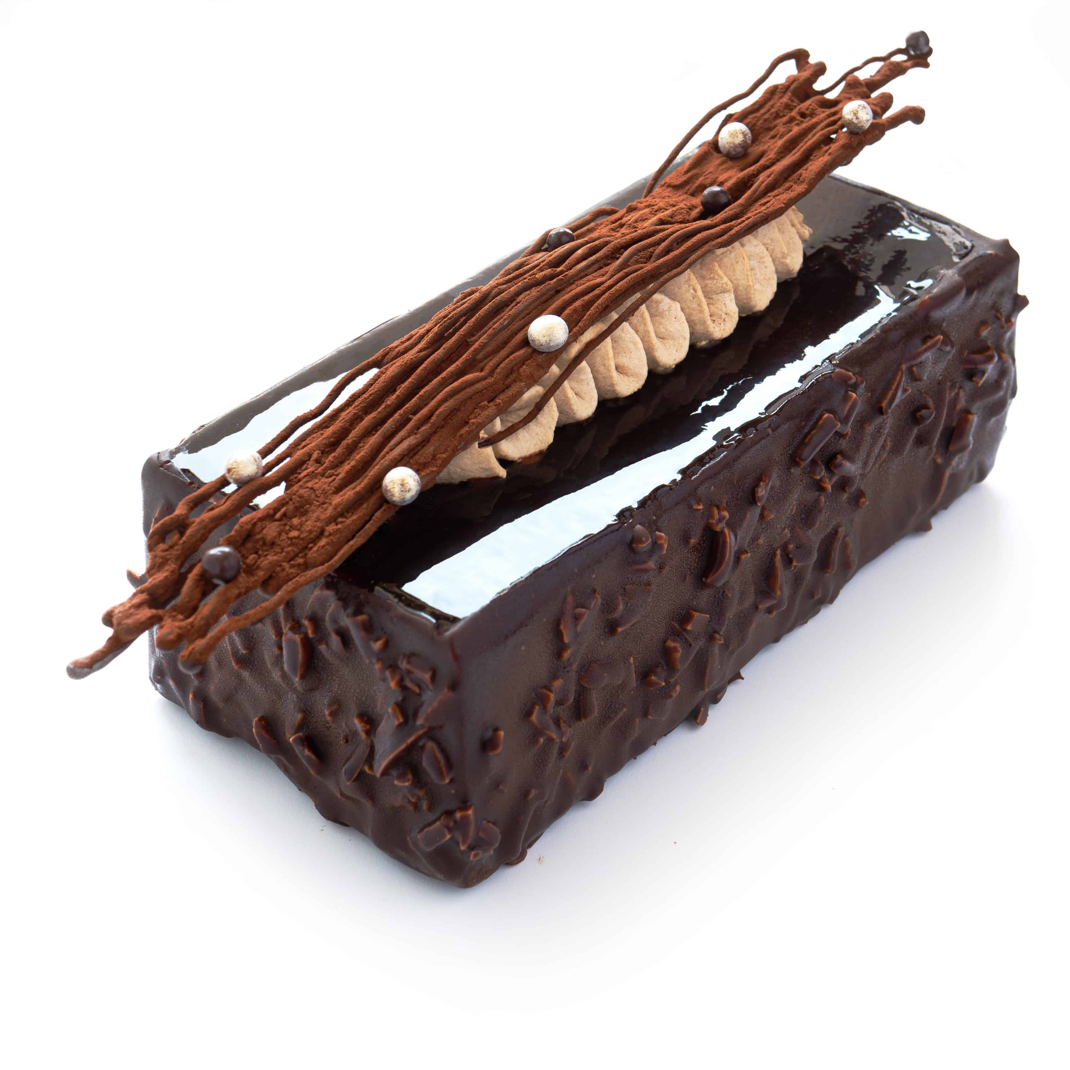 La bûche de Noël brut de chocolat du chocolatier Pierre Chauvet