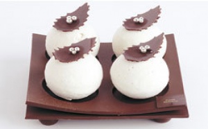 Pour Noël, Pierre Marcolini, crée la surprise en proposant aux fins gourmets des desserts inédits