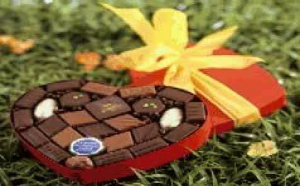 Pour célébrer toutes les mamans, La Maison du Chocolat propose le Cœur gourmand