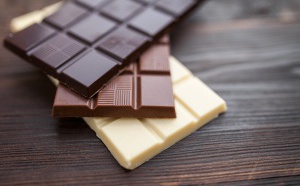 Divine Chocolate lance trois nouvelles barres de partage de 90 g.