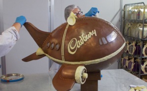 L’avion de Cadbury atterrit à l’Aéroport de Birmingham