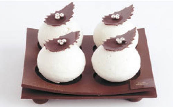 Pour Noël, Pierre Marcolini, crée la surprise en proposant aux fins gourmets des desserts inédits