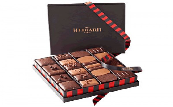 Un coffret de chocolats de Noël aux saveurs du Monde !