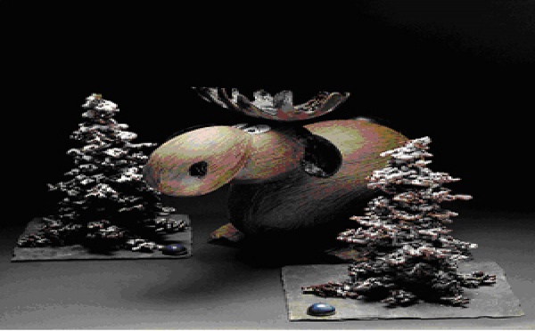 Pour ses vitrines de Noël, le chocolatier Patrick Roger revisite le sapin et crée des élans tout en chocolat !