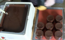 La méthode de la louche pour vos moulages chocolat