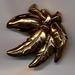 Broche cabosse en or fin n7 Broche cabosse en or fin n7