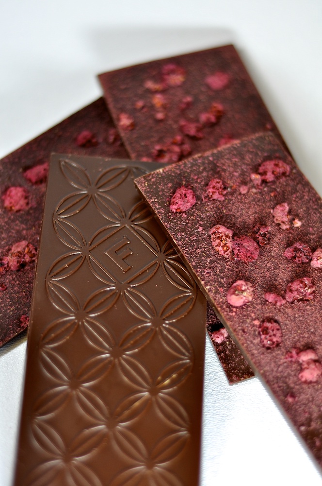 68-Dark-chocolate-with-westwind-raspberries par Fruition Chocolate©